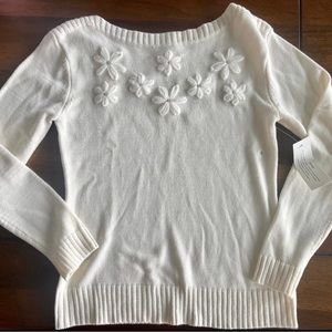 New York and Co. Sweater NWT - size small
